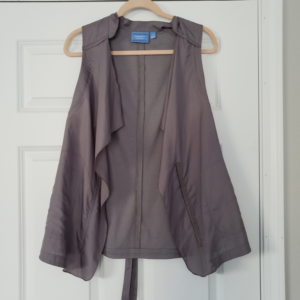 Simply Vera Wang Gray Vest (S)